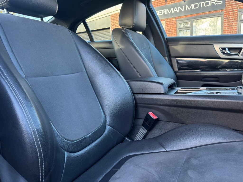 Used Jaguar XF 2014 for sale - 76797537: Photo 13