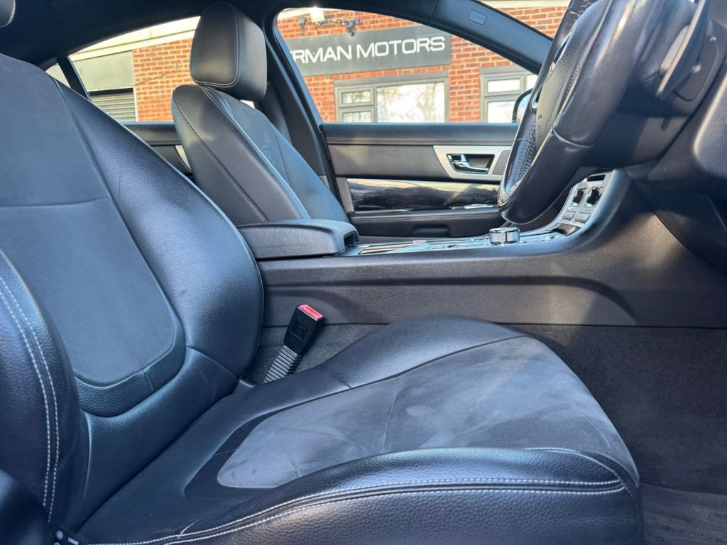 Used Jaguar XF 2014 for sale - 76797537: Photo 14