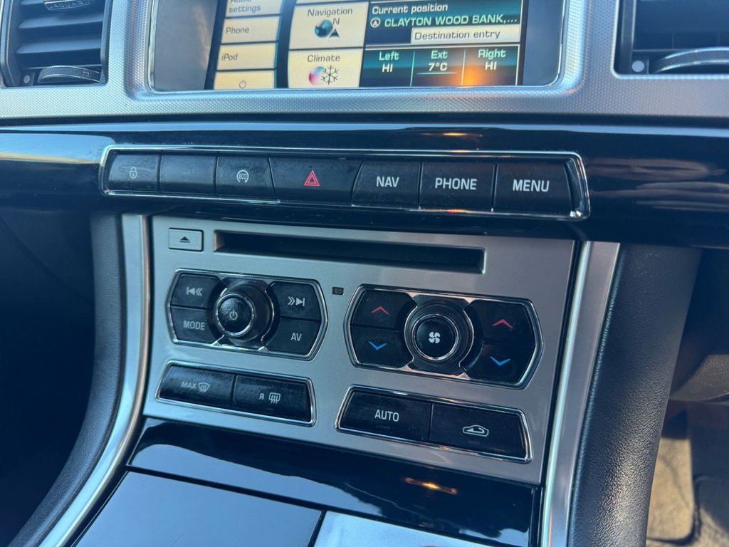 Used Jaguar XF 2014 for sale - 76797537: Photo 31