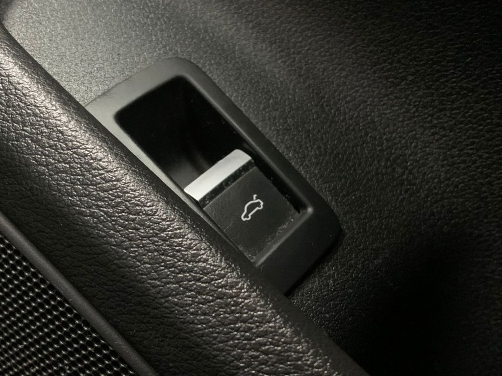 Used Audi A4 2017 for sale - 77133329: Photo 33