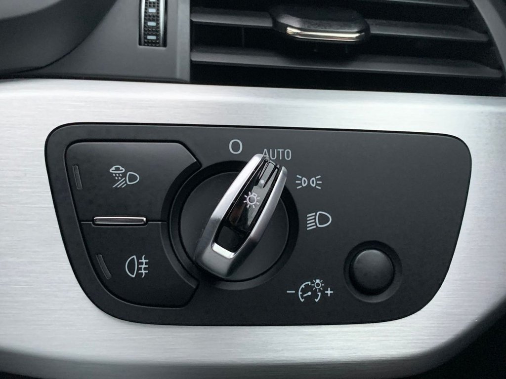 Used Audi A4 2017 for sale - 77133329: Photo 36