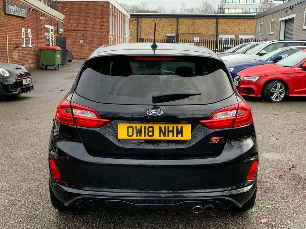 Used Ford Fiesta 2018 for sale - 76966225: Photo 12