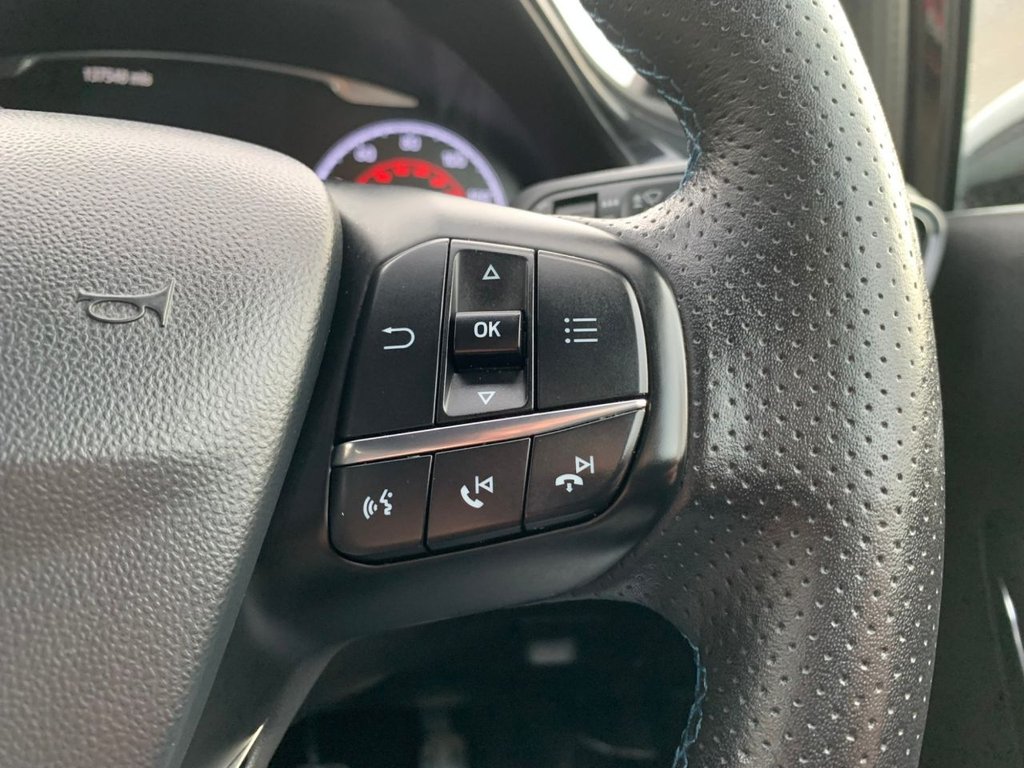 Used Ford Fiesta 2018 for sale - 76966225: Photo 32