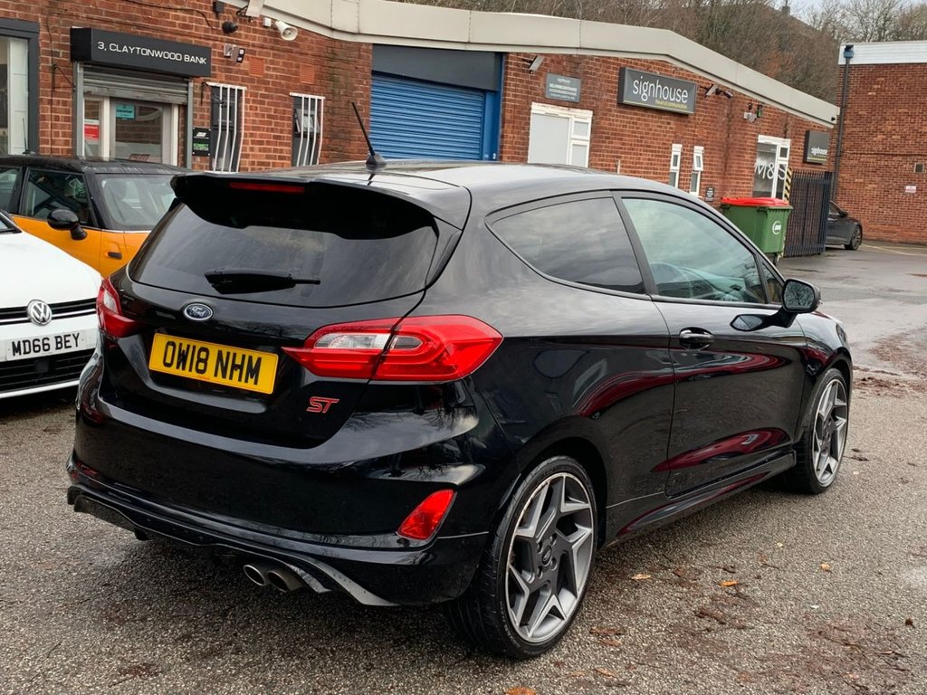 Used Ford Fiesta 2018 for sale - 76966225: Photo 4