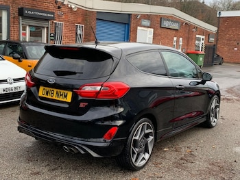 Used Ford Fiesta 2018 for sale - 76966225: Photo
