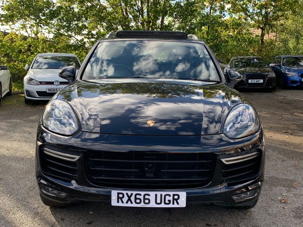 Used Porsche Cayenne 2016 for sale - 76797699: Photo 11
