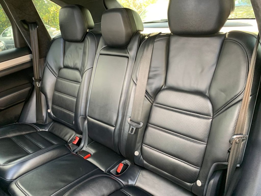 Used Porsche Cayenne 2016 for sale - 76797699: Photo 21