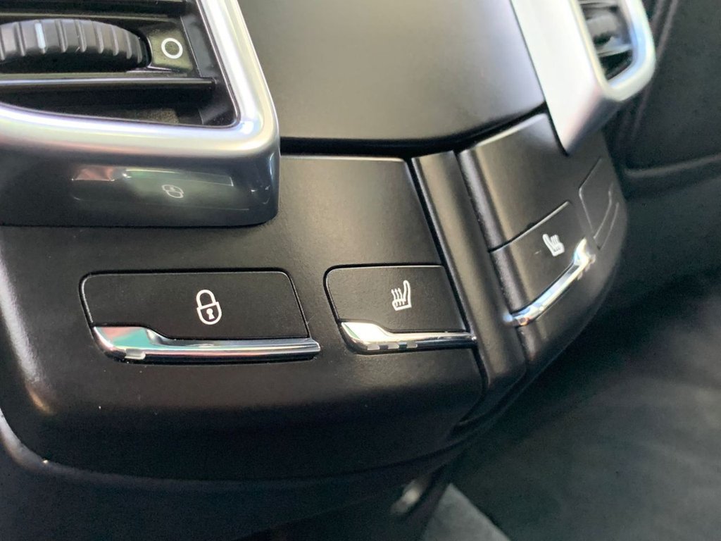 Used Porsche Cayenne 2016 for sale - 76797699: Photo 40