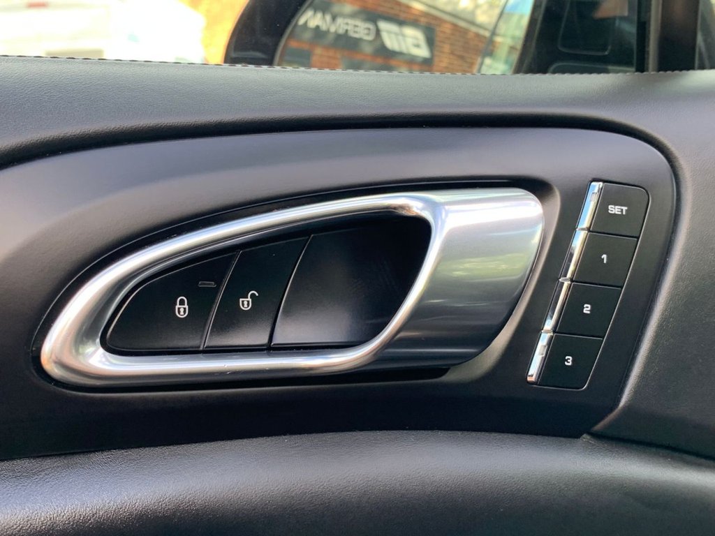 Used Porsche Cayenne 2016 for sale - 76797699: Photo 41