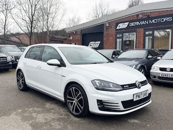 Used Volkswagen Golf 2017 for sale - 77798256: Photo