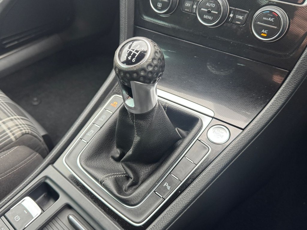 Used Volkswagen Golf 2017 for sale - 77798256: Photo 23