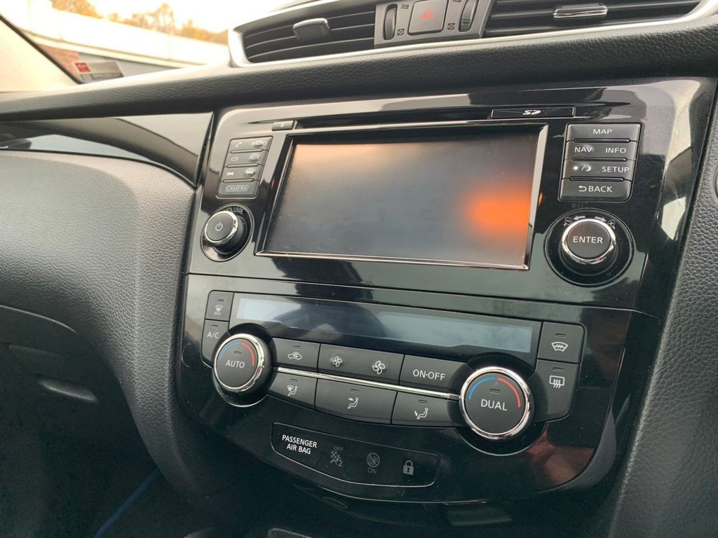 Used Nissan Qashqai 2015 for sale - 76797912: Photo 24