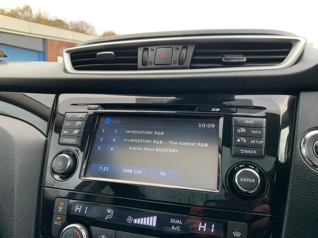 Used Nissan Qashqai 2015 for sale - 76797912: Photo 25