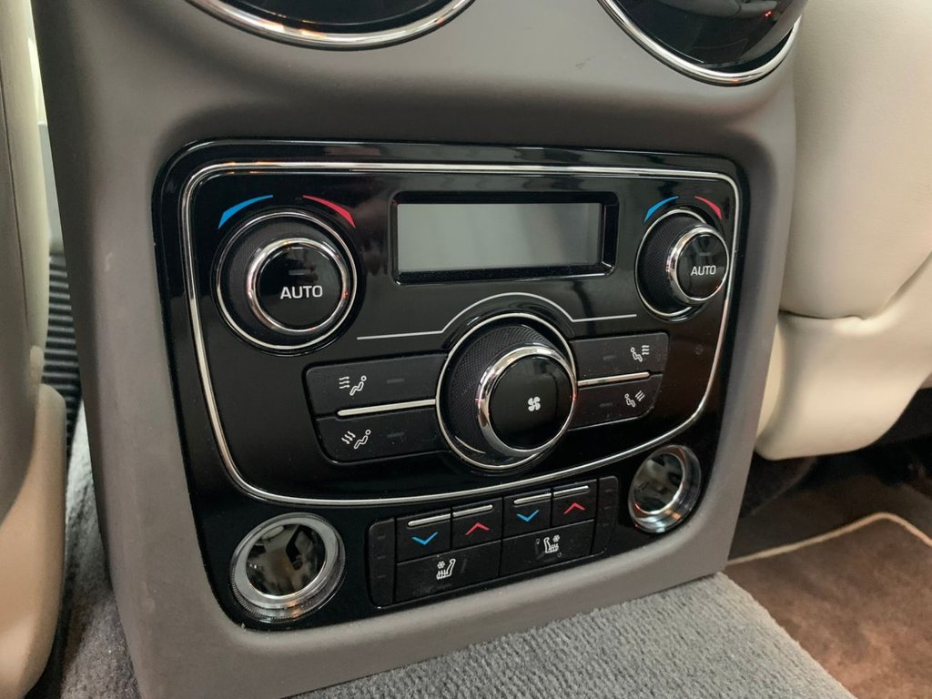 Used Jaguar XJ 2010 for sale - 77042565: Photo 35