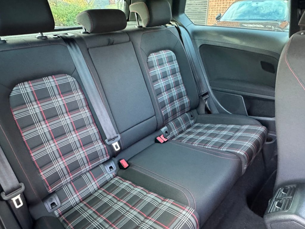 Used Volkswagen Golf 2016 for sale - 76797759: Photo 21