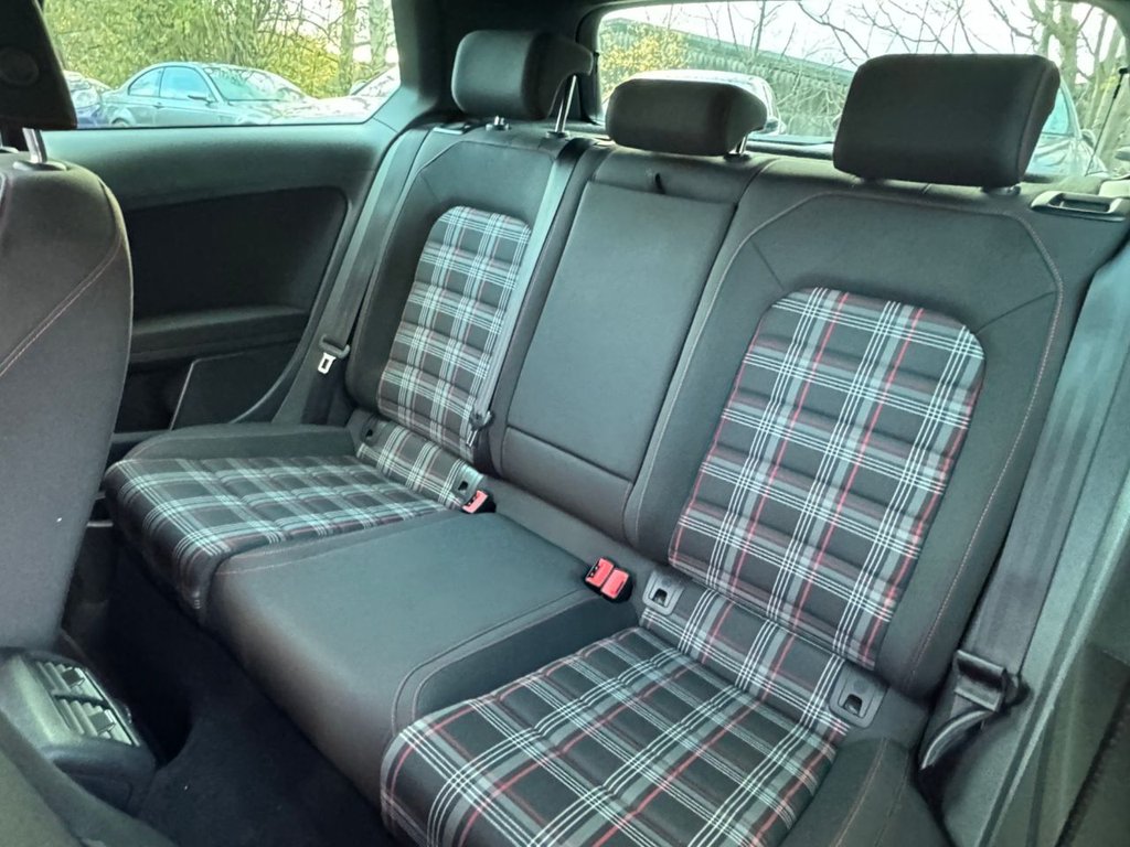 Used Volkswagen Golf 2016 for sale - 76797759: Photo 22