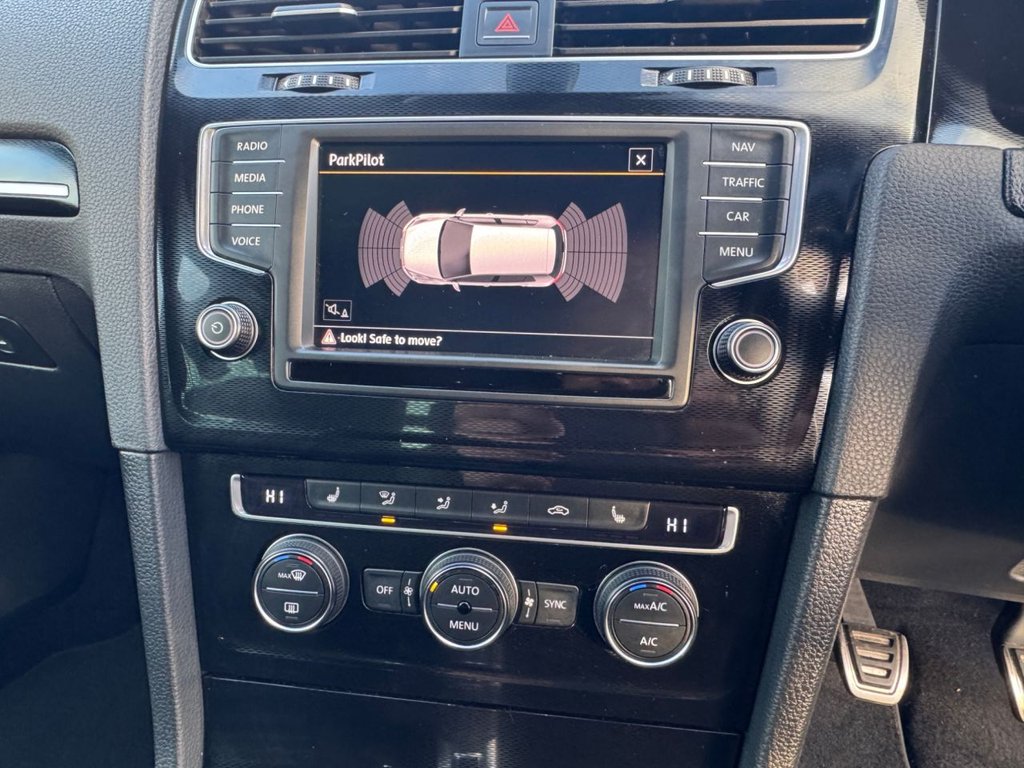 Used Volkswagen Golf 2016 for sale - 76797759: Photo 23