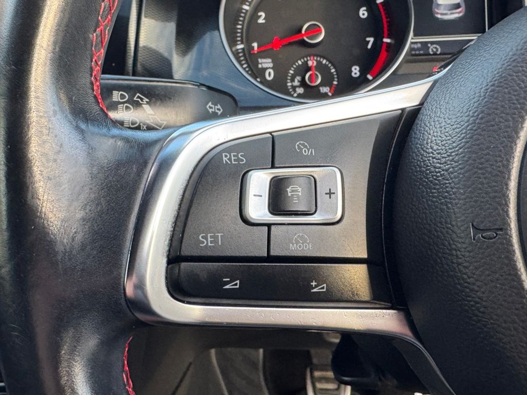 Used Volkswagen Golf 2016 for sale - 76797759: Photo 29