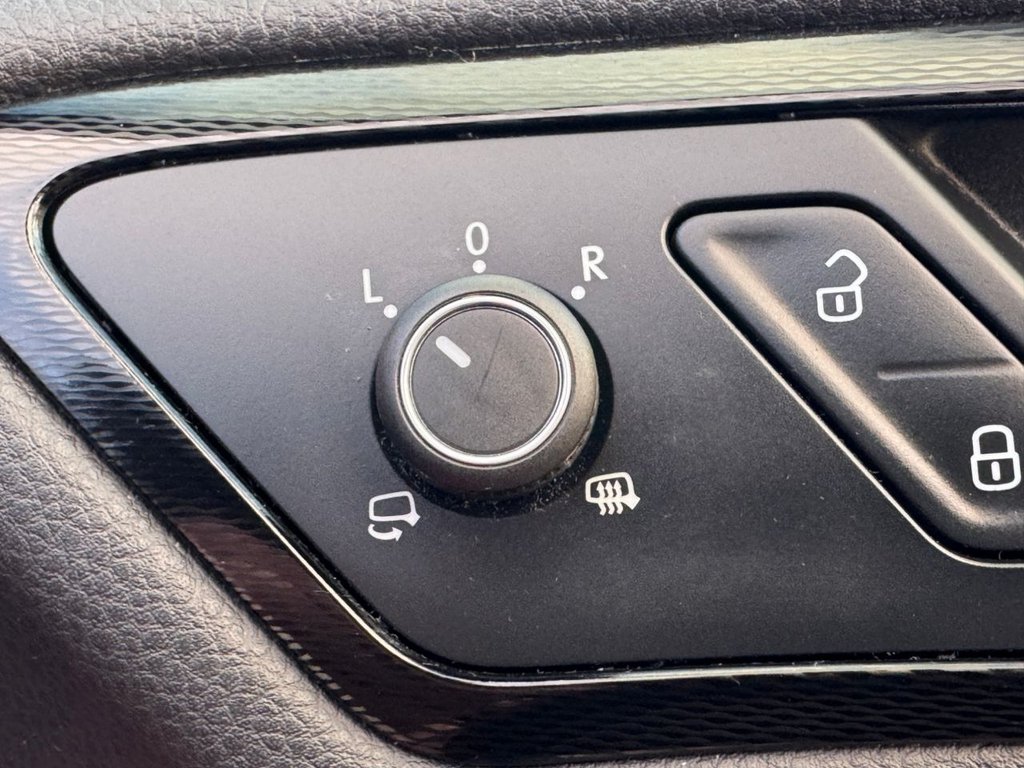 Used Volkswagen Golf 2016 for sale - 76797759: Photo 35