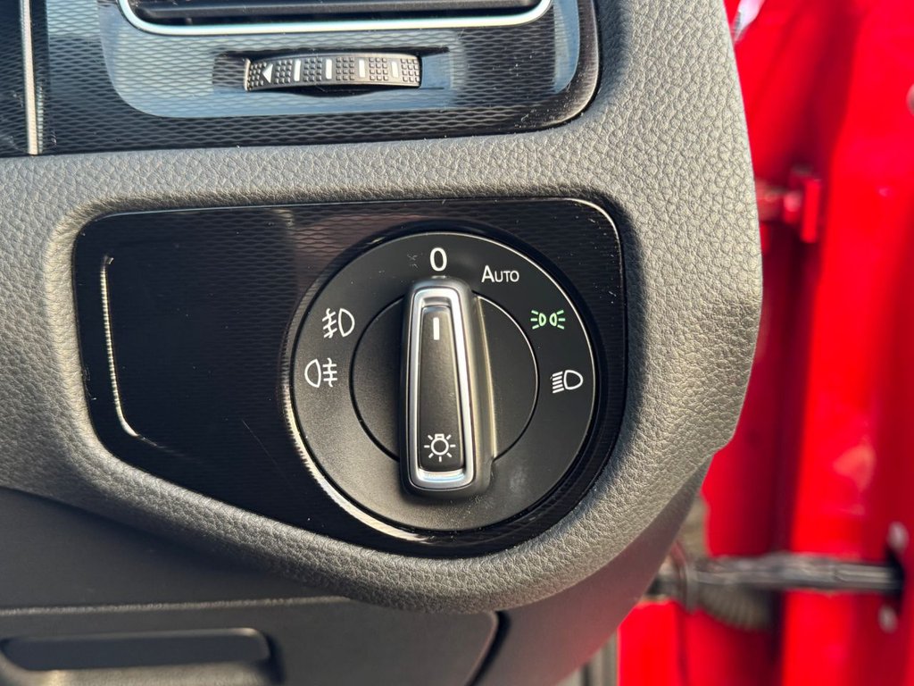 Used Volkswagen Golf 2016 for sale - 76797759: Photo 37