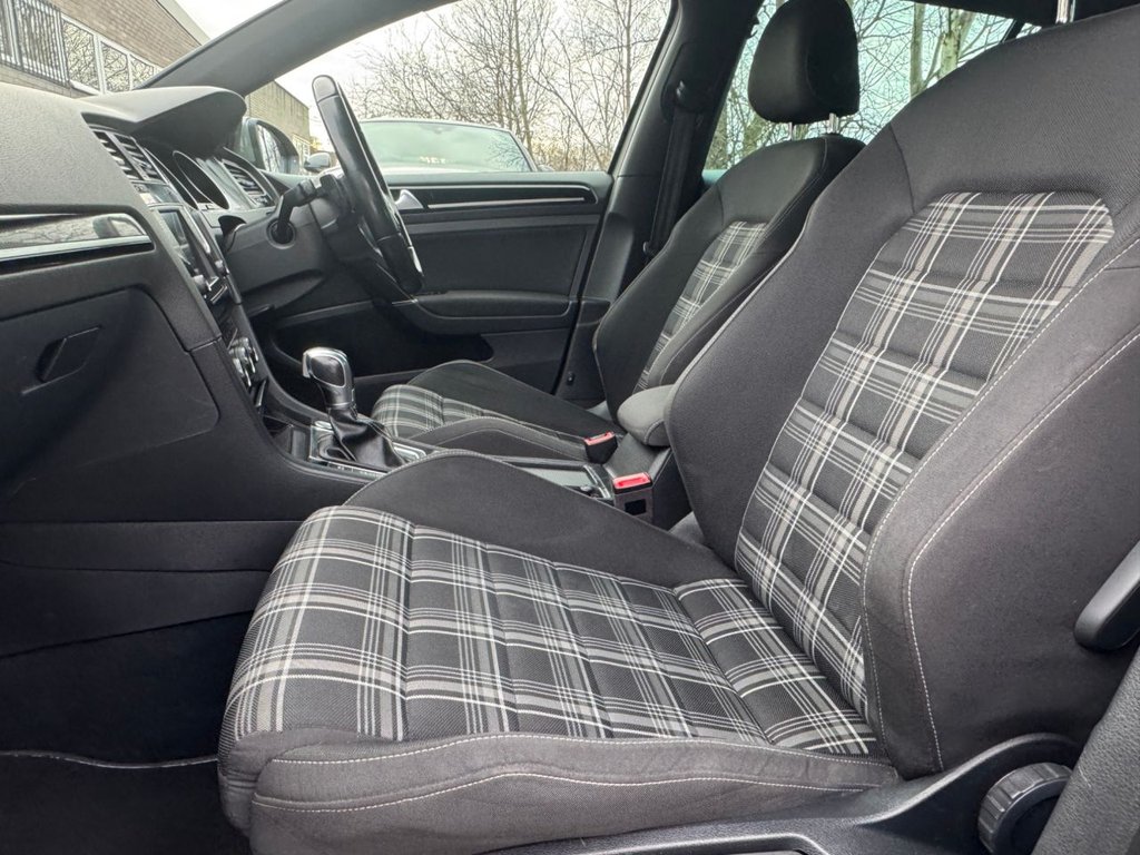 Used Volkswagen Golf 2016 for sale - 77050812: Photo 14