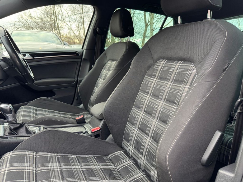 Used Volkswagen Golf 2016 for sale - 77050812: Photo 15