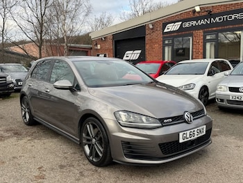 Used Volkswagen Golf 2016 for sale - 77050812: Photo