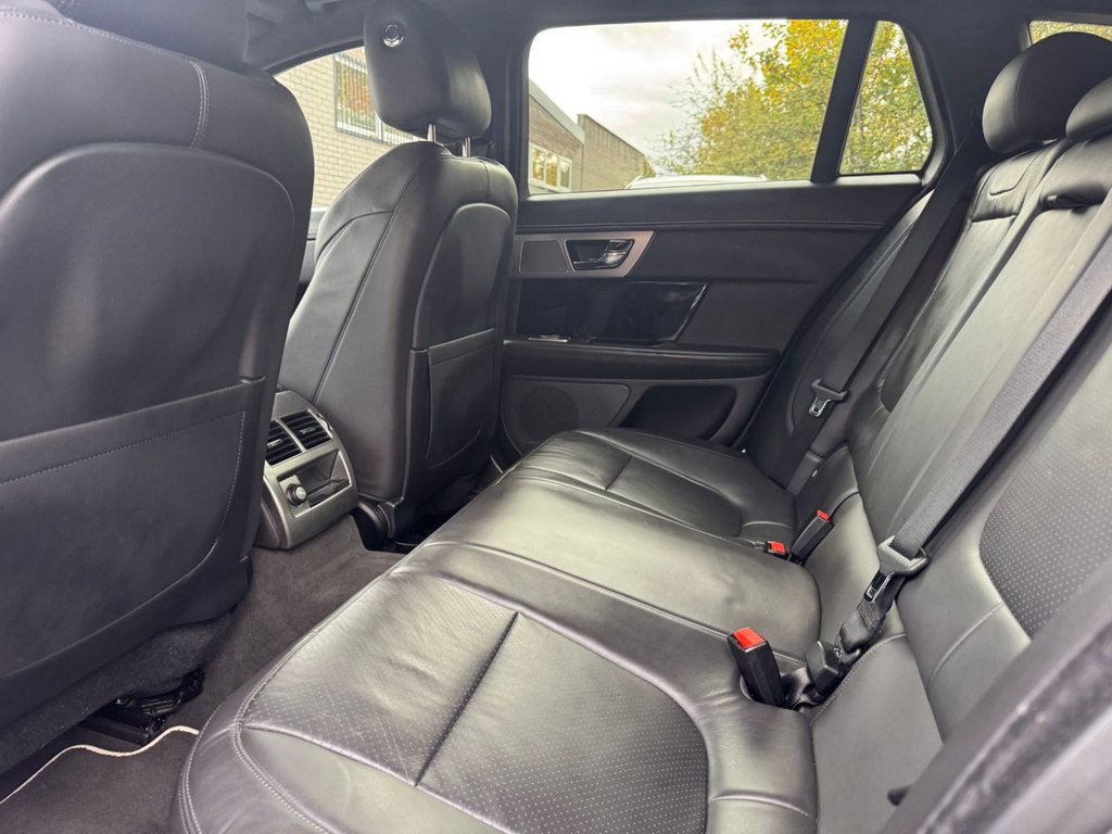 Used Jaguar XF 2015 for sale - 76797621: Photo 23