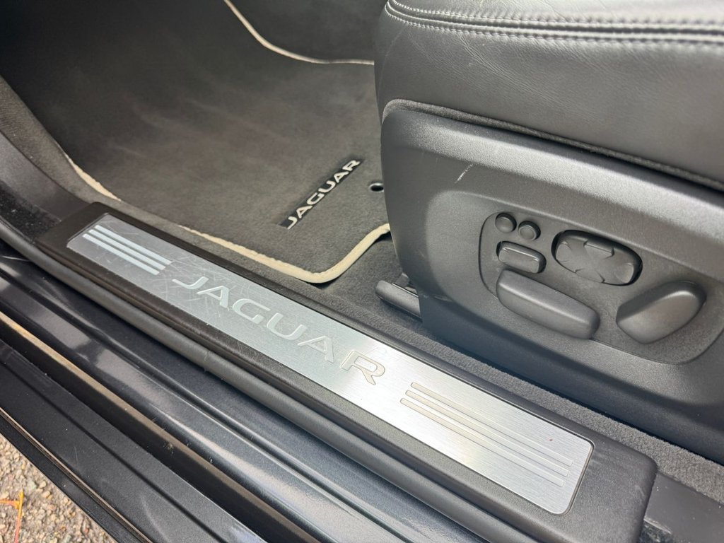 Used Jaguar XF 2015 for sale - 76797621: Photo 28