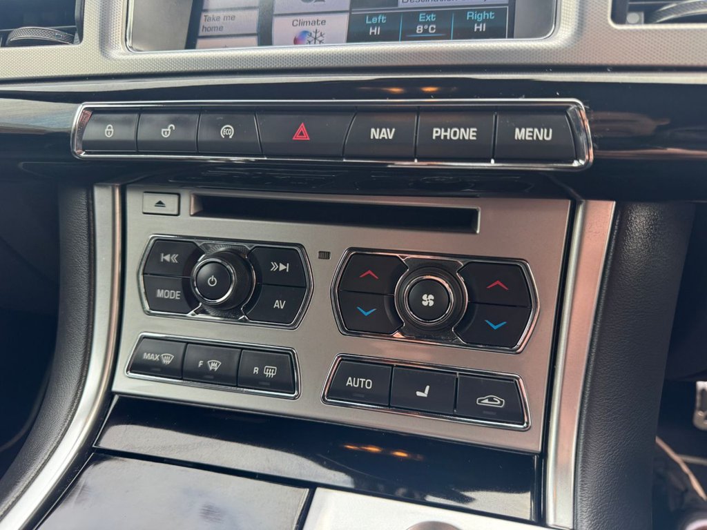 Used Jaguar XF 2015 for sale - 76797621: Photo 38