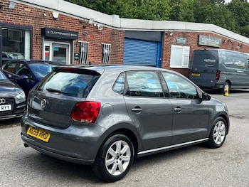 Used Volkswagen Polo 2010 for sale - 79090069: Photo