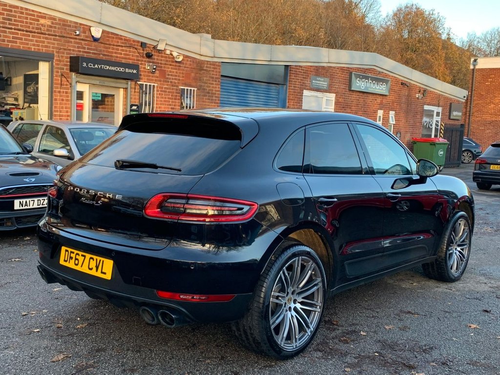 Used Porsche Macan 2017 for sale - 76826496: Photo 3