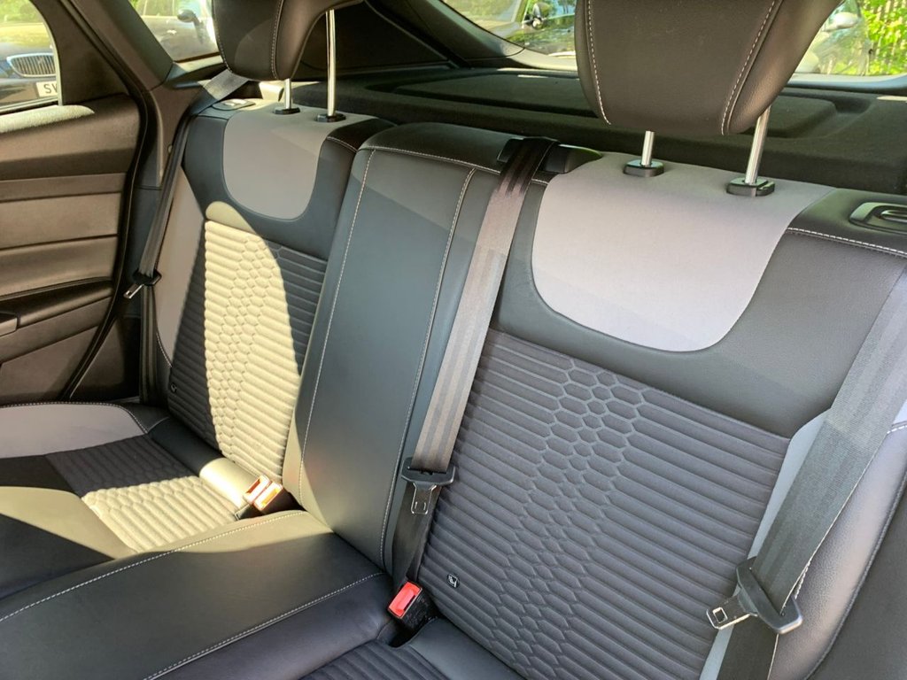 Used Ford Focus 2018 for sale - 76797540: Photo 21