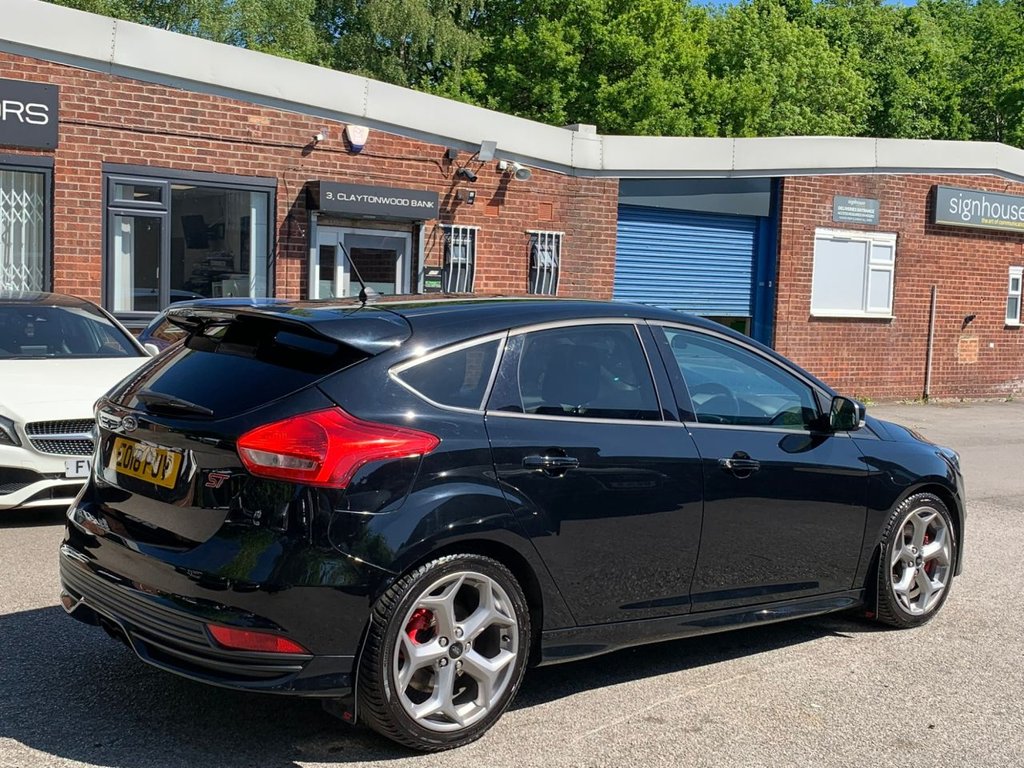 Used Ford Focus 2018 for sale - 76797540: Photo 8