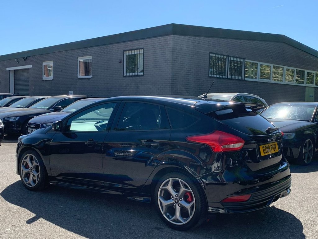 Used Ford Focus 2018 for sale - 76797540: Photo 9