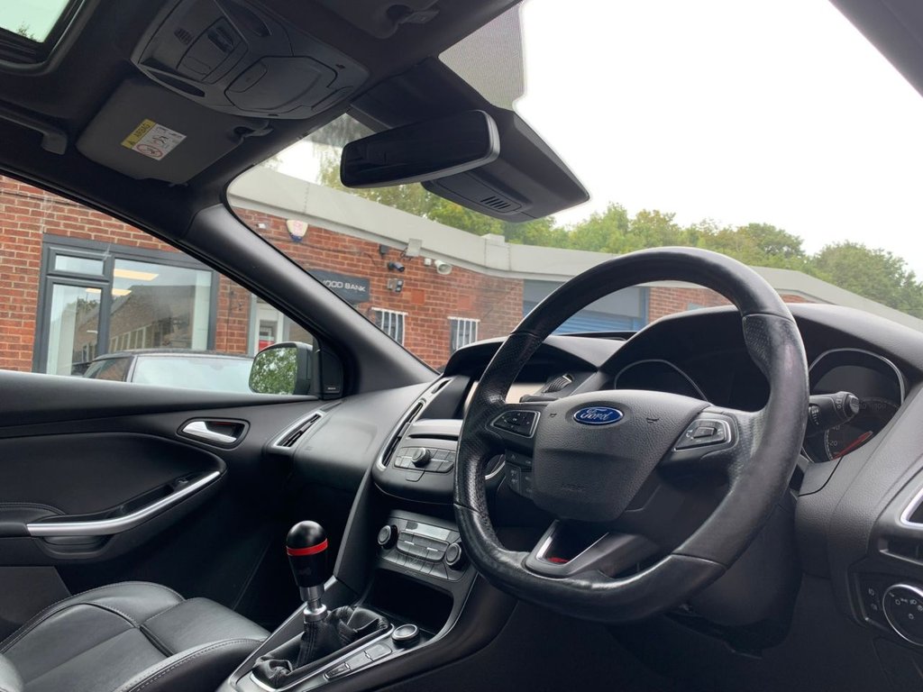 Used Ford Focus 2015 for sale - 76797542: Photo 13