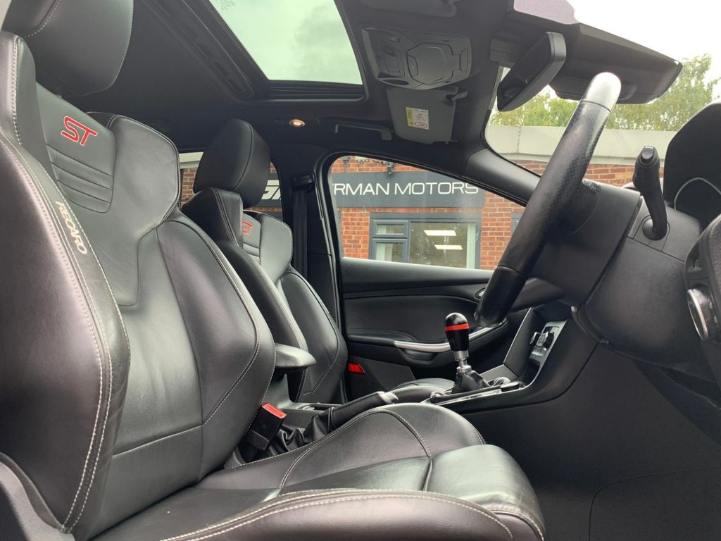 Used Ford Focus 2015 for sale - 76797542: Photo 14