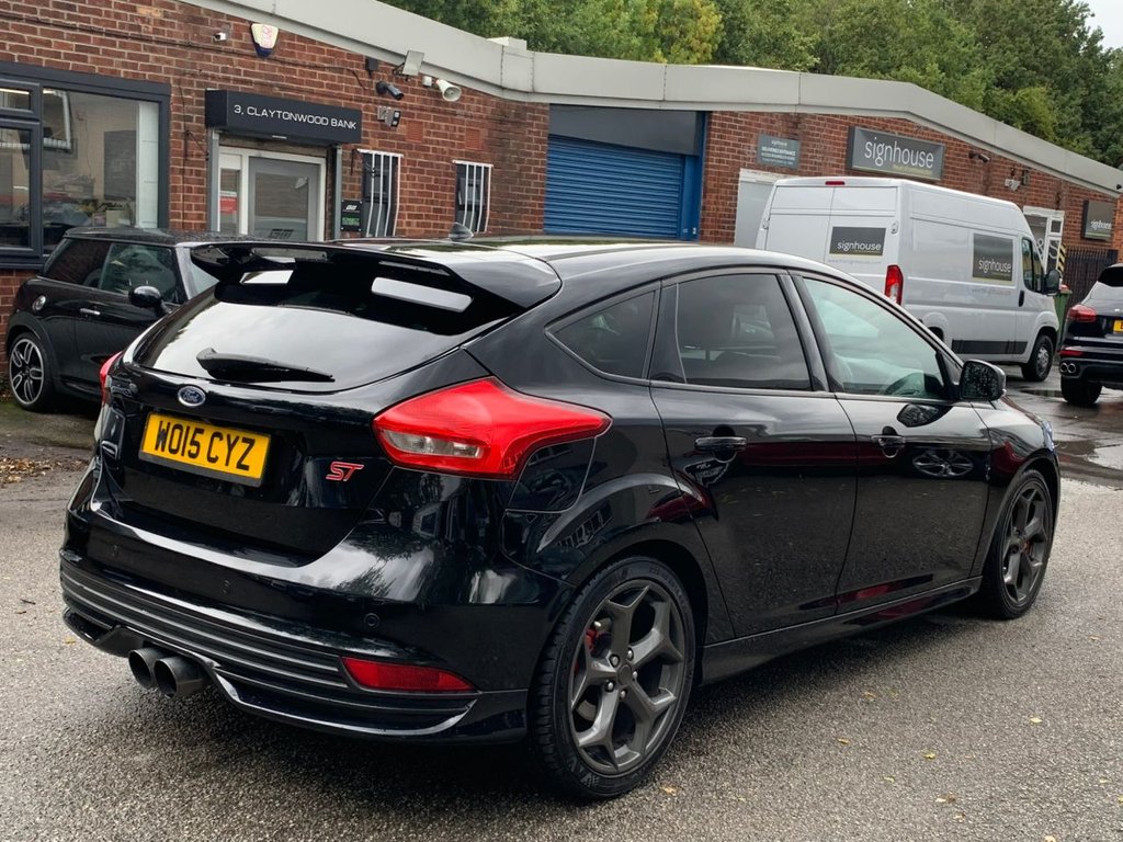 Used Ford Focus 2015 for sale - 76797542: Photo 4