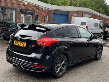 Used Ford Focus 2015 for sale - 76797542: Photo