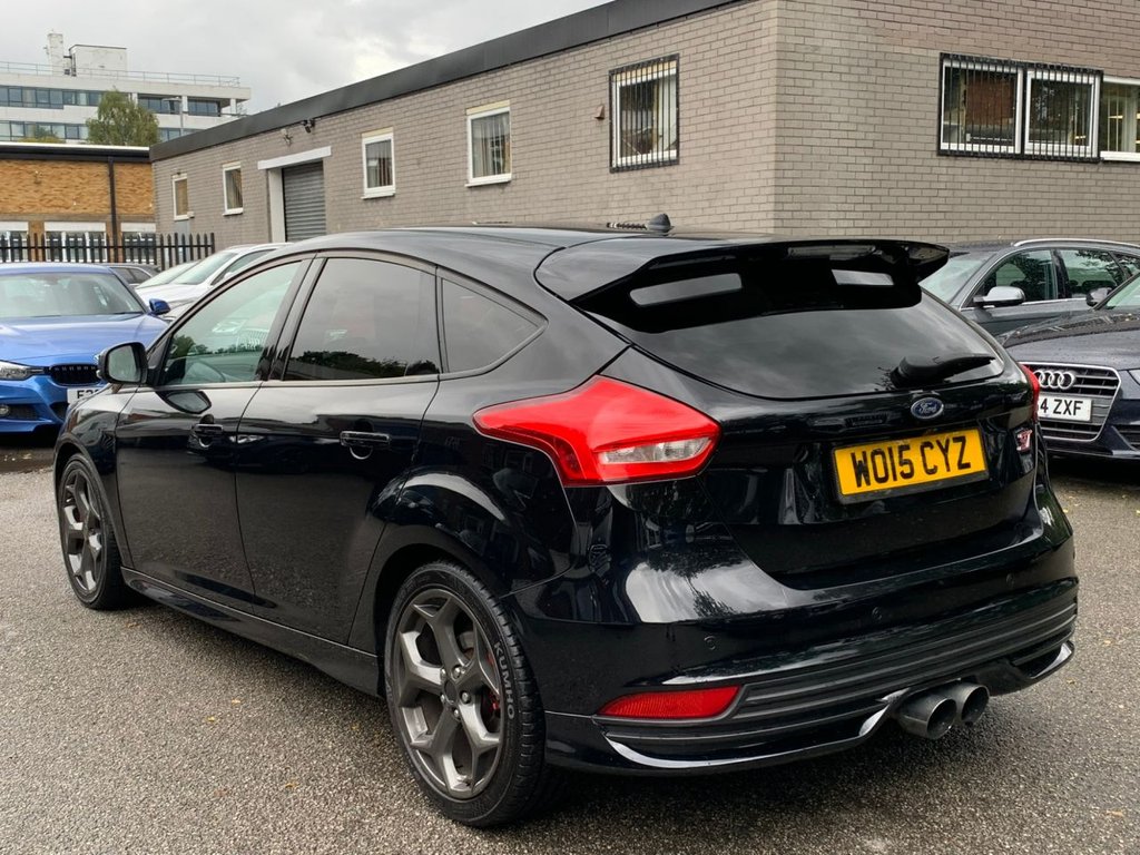 Used Ford Focus 2015 for sale - 76797542: Photo 9