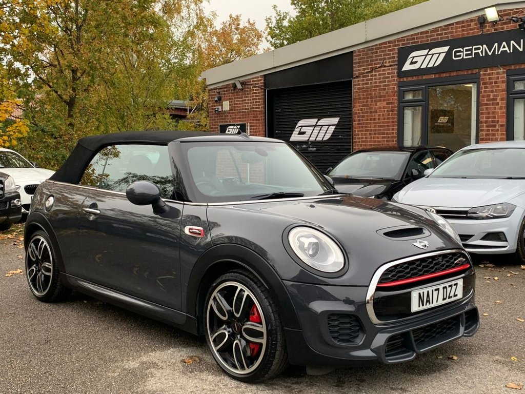 Used MINI Convertible 2017 for sale - 76797712: Photo 1