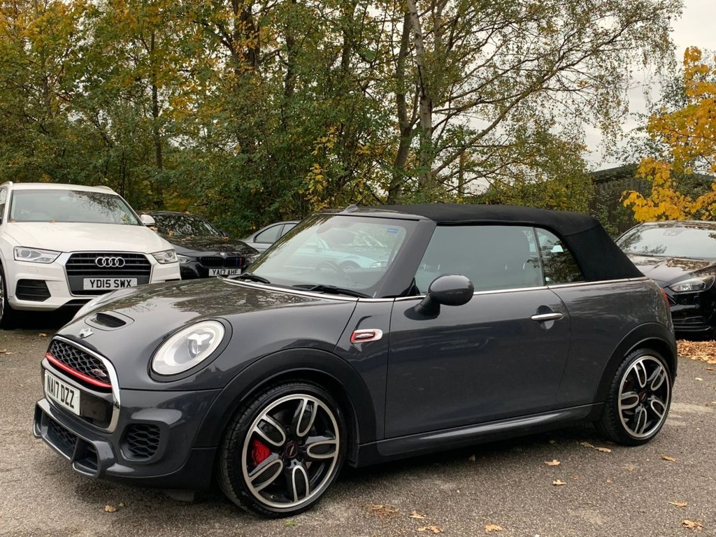 Used MINI Convertible 2017 for sale - 76797712: Photo 11