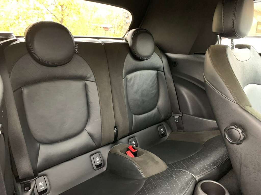 Used MINI Convertible 2017 for sale - 76797712: Photo 18