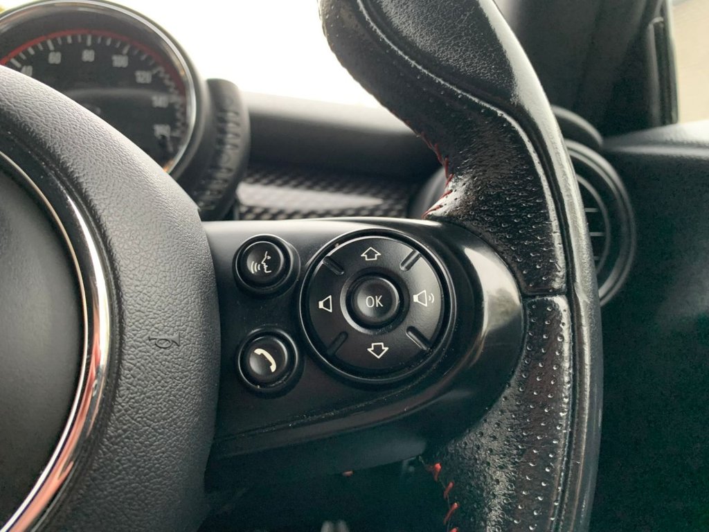 Used MINI Convertible 2017 for sale - 76797712: Photo 25