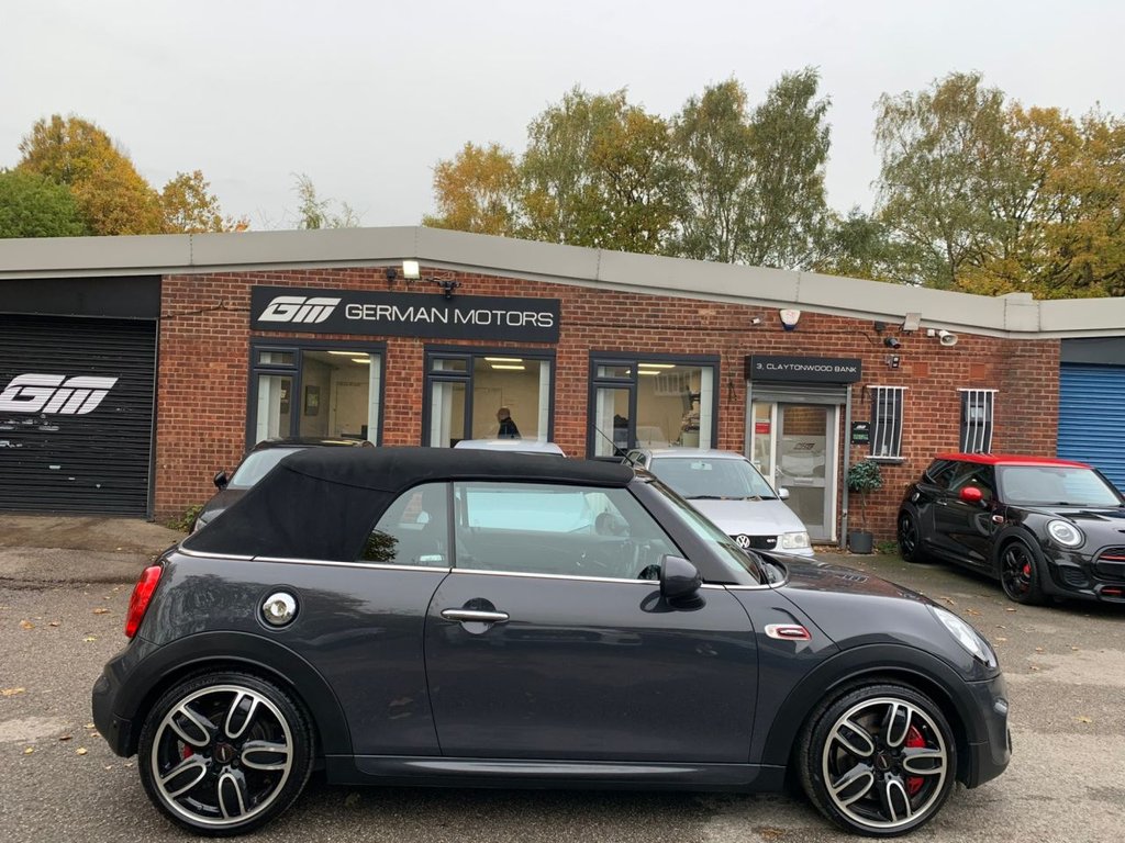 Used MINI Convertible 2017 for sale - 76797712: Photo 8