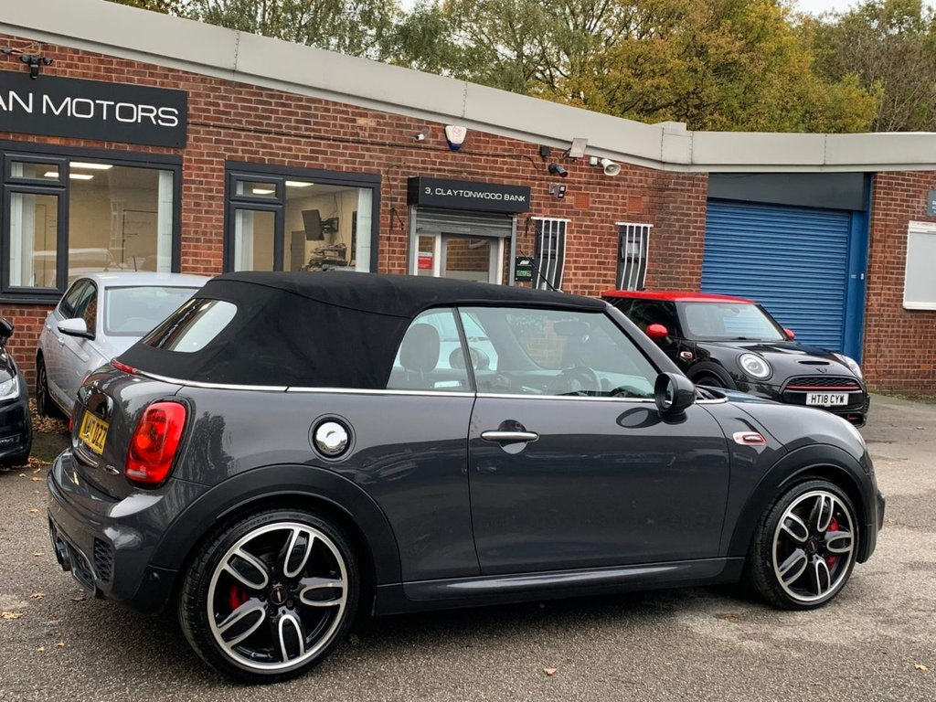 Used MINI Convertible 2017 for sale - 76797712: Photo 9
