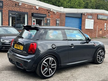 Used MINI Hatch 2018 for sale - 79437919: Photo