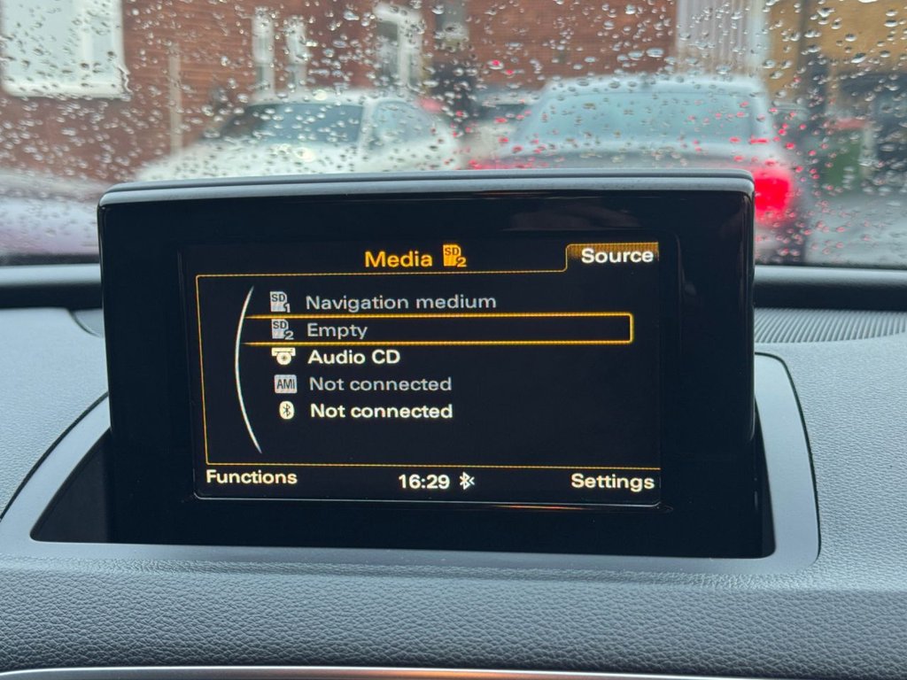 Used Audi Q3 2015 for sale - 77547605: Photo 30