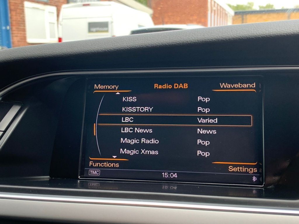 Used Audi A4 2014 for sale - 76797526: Photo 25