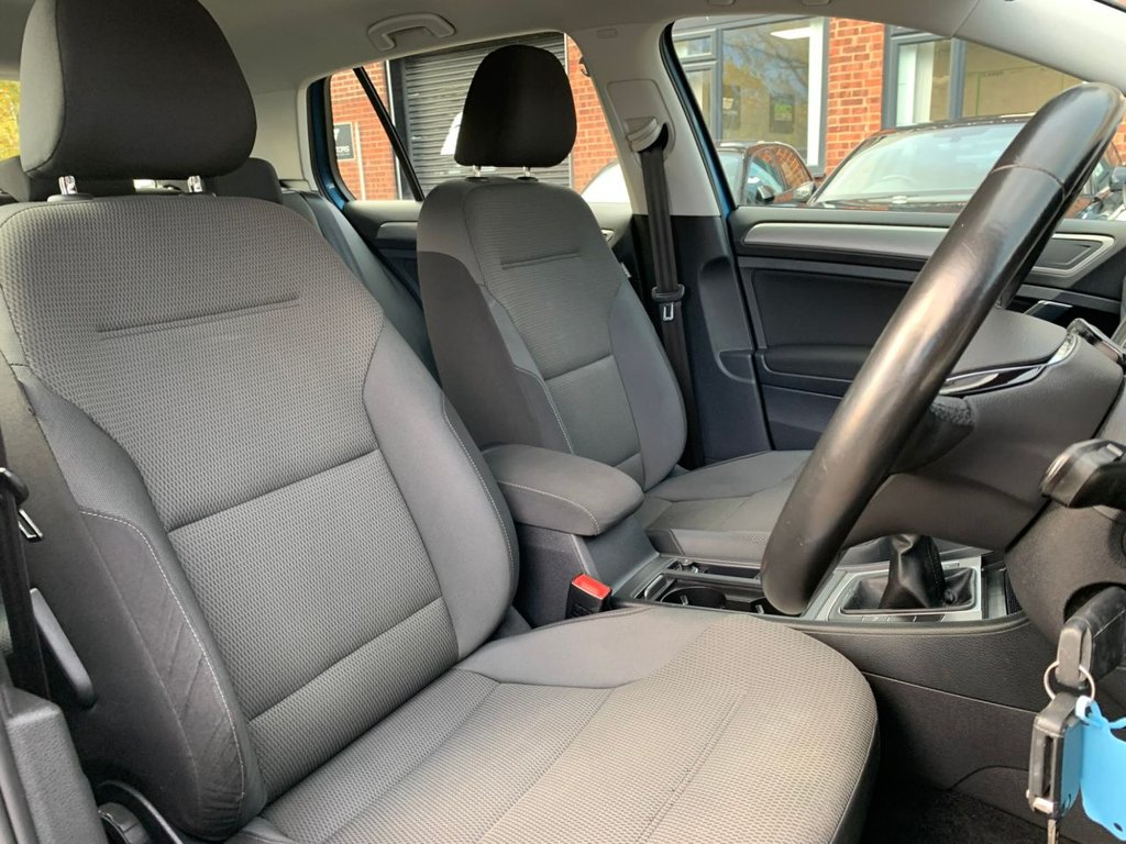 Used Volkswagen Golf 2016 for sale - 76797690: Photo 15